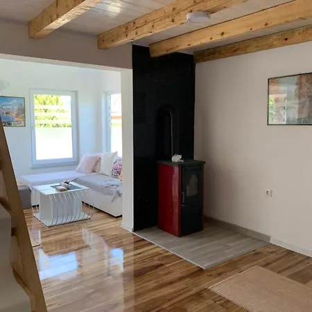 Nisa & De Apartman Bihać