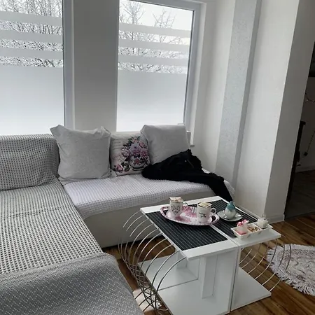 Nisa & De Apartman *